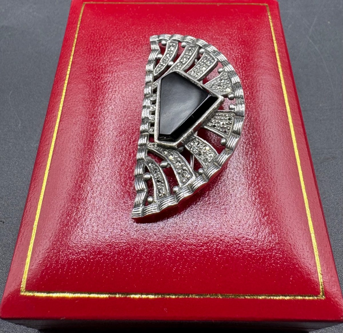 Broche En Argent Massif Plaque D’onyx Et Marcassites Des Années 1930 Européen-photo-2