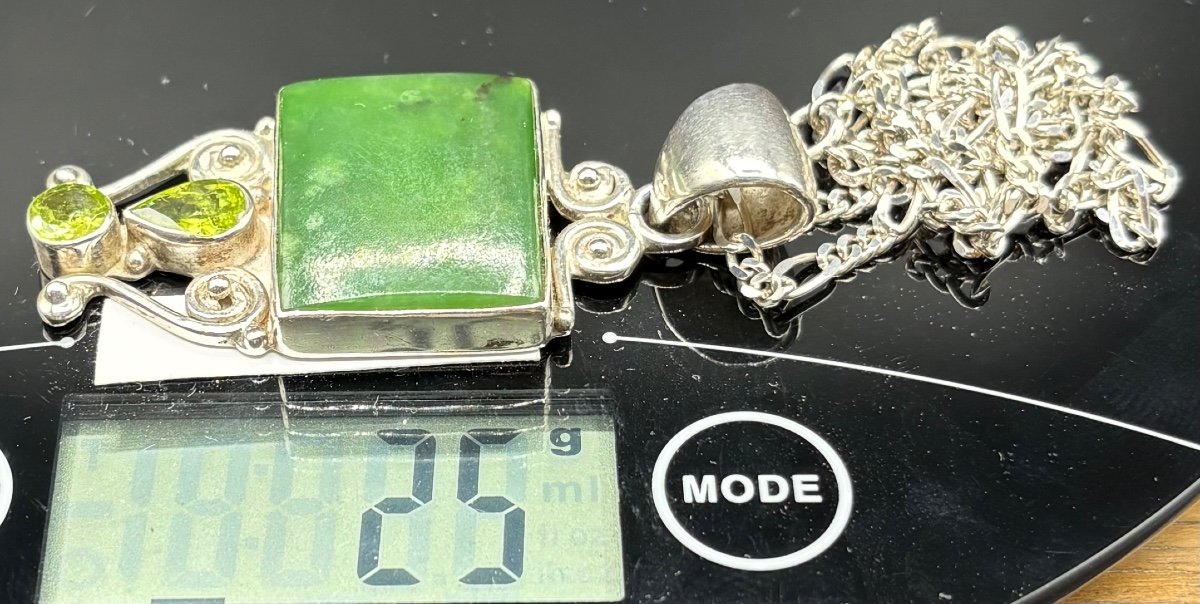 1970s/80s European Peridot And Jade Solid Silver Pendant-photo-6