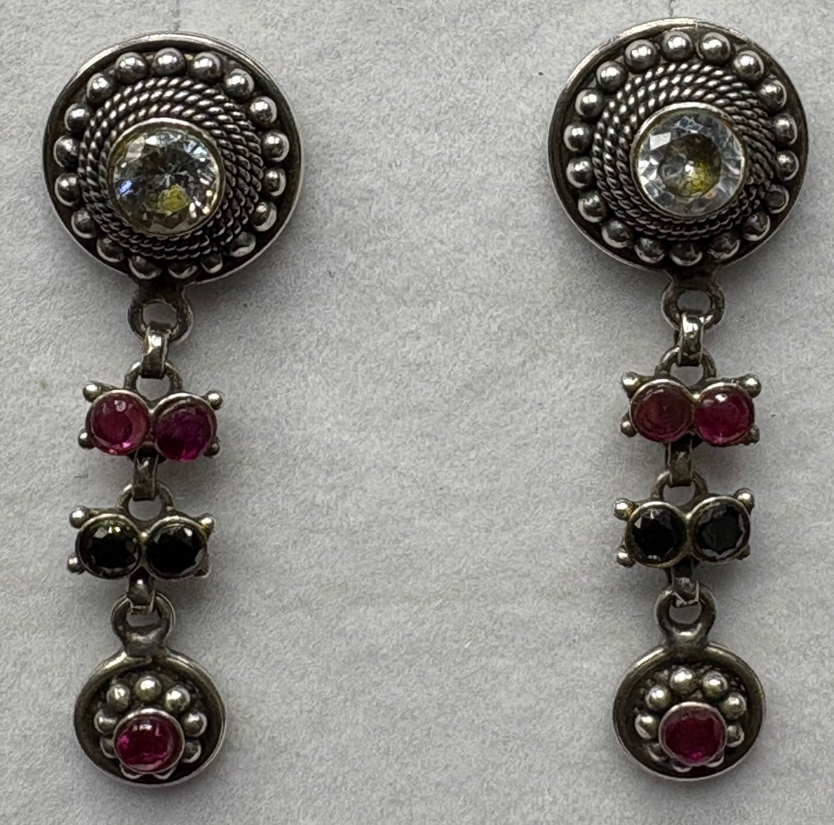 Pair Of Sterling Silver, Onyx Garnets And Foreign Quartz Earrings Circa 1980-photo-2