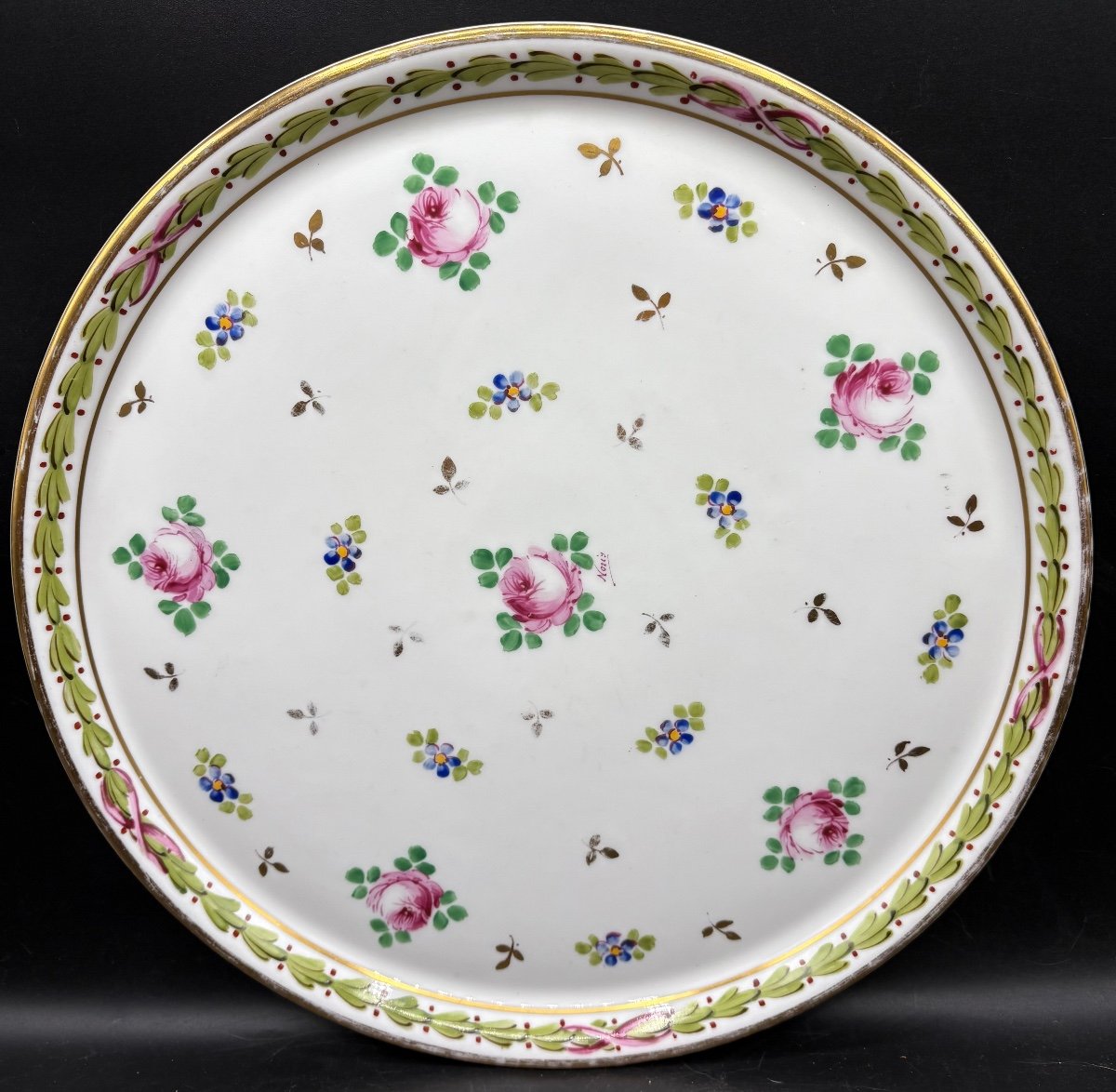 Plateau Rond En Porcelaine Émaillée Peinte Et Doré G. Broyer à Limoges Vers 1900