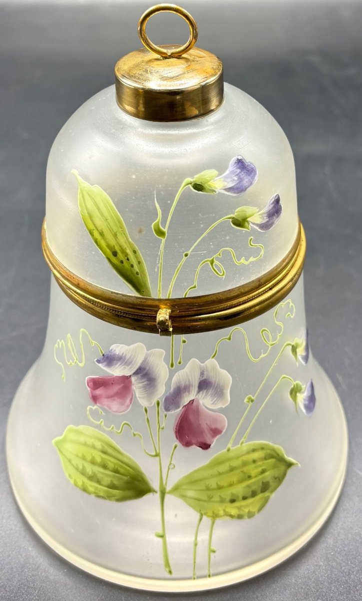 1900s French Enameled Blown Glass Box