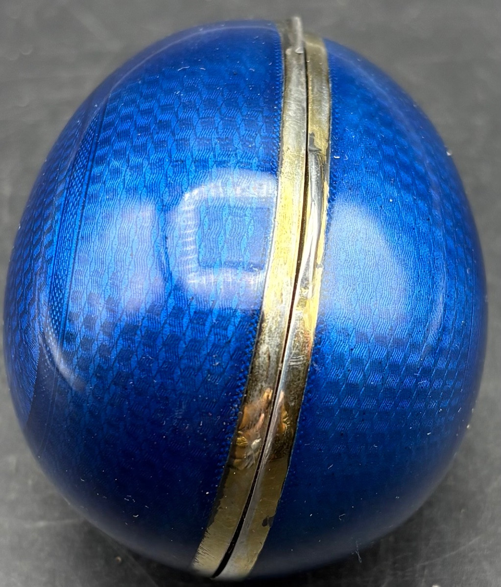 Proantic: 1900s Swedish Silver Vermeil Enameled Egg Box