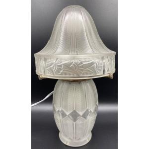 Auxiliary Lamp In Blown Glass Molded By Lorrain Nancy France (daum) 1925