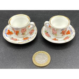 Tasses à Café De Dînette En Porcelaine émaillée Peinte XIXème 