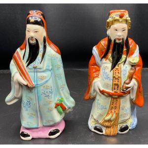 Deux Sujets Magos En Porcelaine Émaillée Peinte Japonais Vers 1940/50