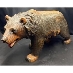 Carved Wooden Bear Black Forest Circa 1900