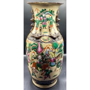 Large Nankin Vase In Cracked Glazed And Colored Enameled Stoneware Late 19th Century