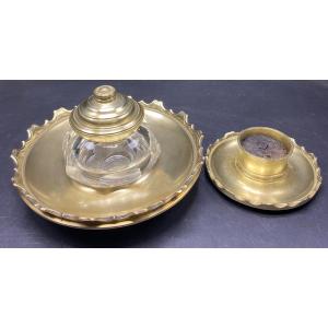 Set De Bureau Encrier Et Nettoie Plumes Bronze Fondu Poli Cristal Taillé Vers 1870 Français