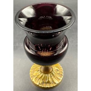 Petite Coupe En Cristal Bordeaux Sur Pied Douche En Bronze Fin XIXème Baccarat 