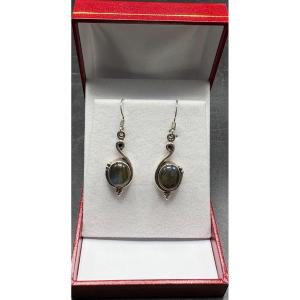 Paire De Boucles D’oreille En Argent Massif Et Cabochon De Labradorite Européen Des Années 1980