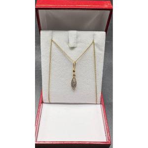 18 Carat Gold Pendant And Chain With 3 Small Diamonds, French, 1920s/30s