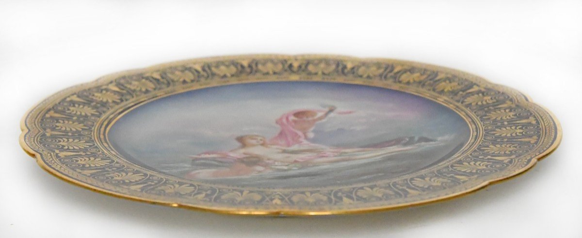 Sèvres Porcelain Plate Decorated With A Mythological Scene Representing Venus-photo-4