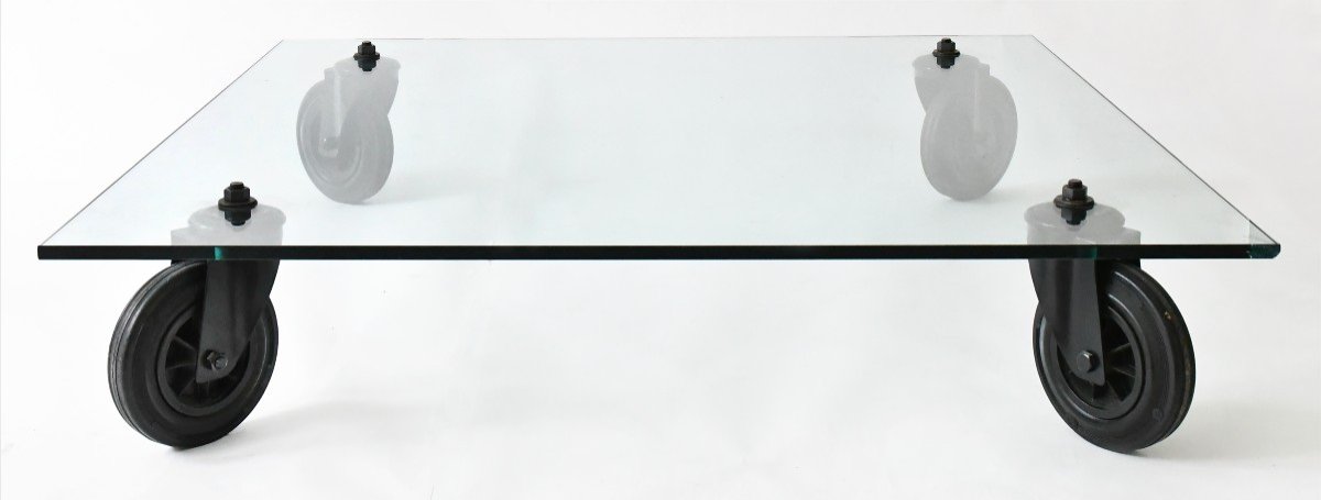 Gae Aulenti (1927-2012) Coffee Table Model "tavolo Con Ruote" For Fontana Arte 