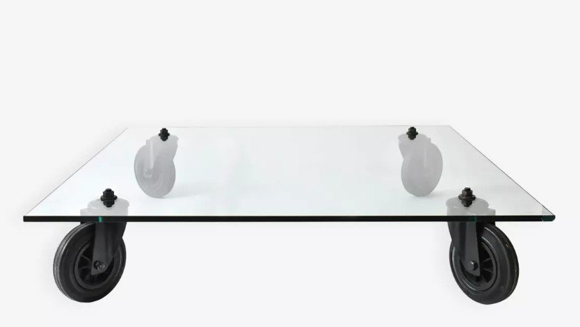 Gae AULENTI (1927-2012) Table basse modèle "Tavolo con ruote" pour Fontana Arte 