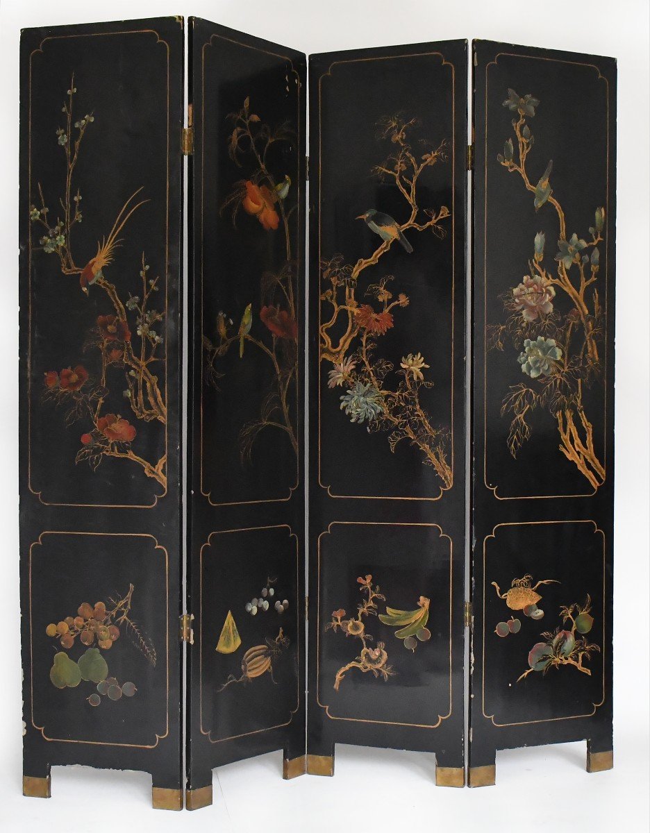 Chinese Four-leaf Screen In Lacquered Wood With Hard Stone Marquetry Decoration -photo-5