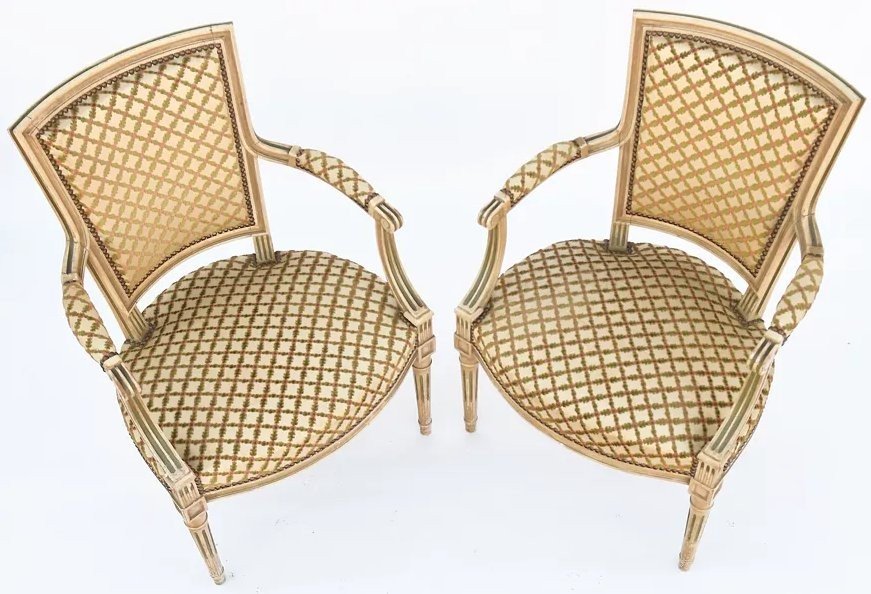 Paire de fauteuils de style Louis XVI -photo-3