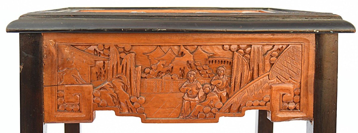 4 Wooden Nesting Tables Richly Carved With Chinese Scene Motifs-photo-7