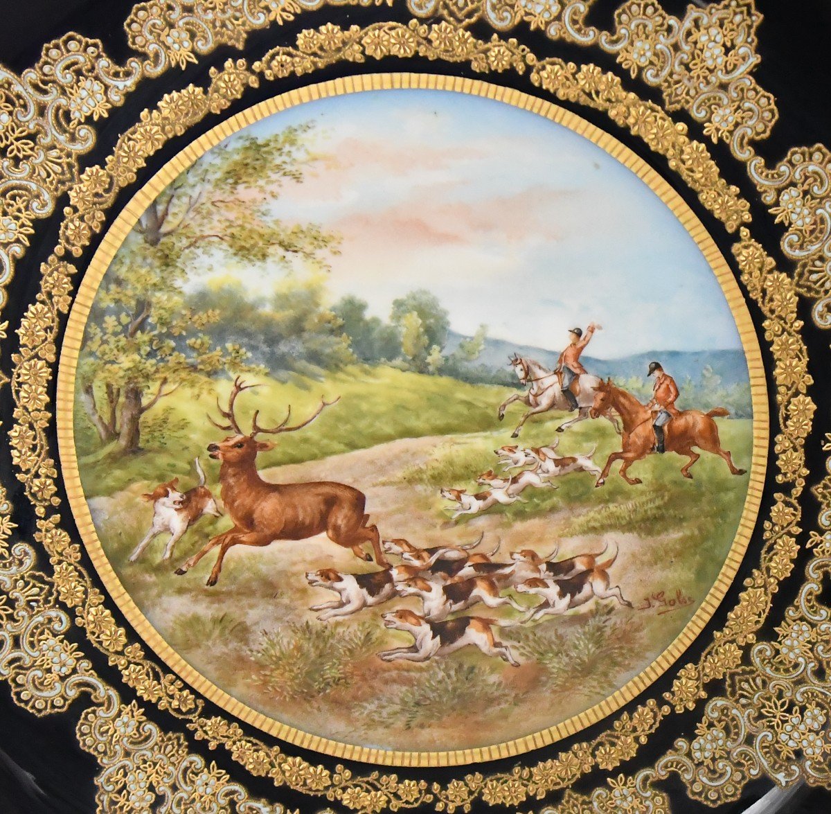 Pair Of Limoges Porcelain Dishes Decorated With Hunting Scenes Painted By Abel Golse -photo-3