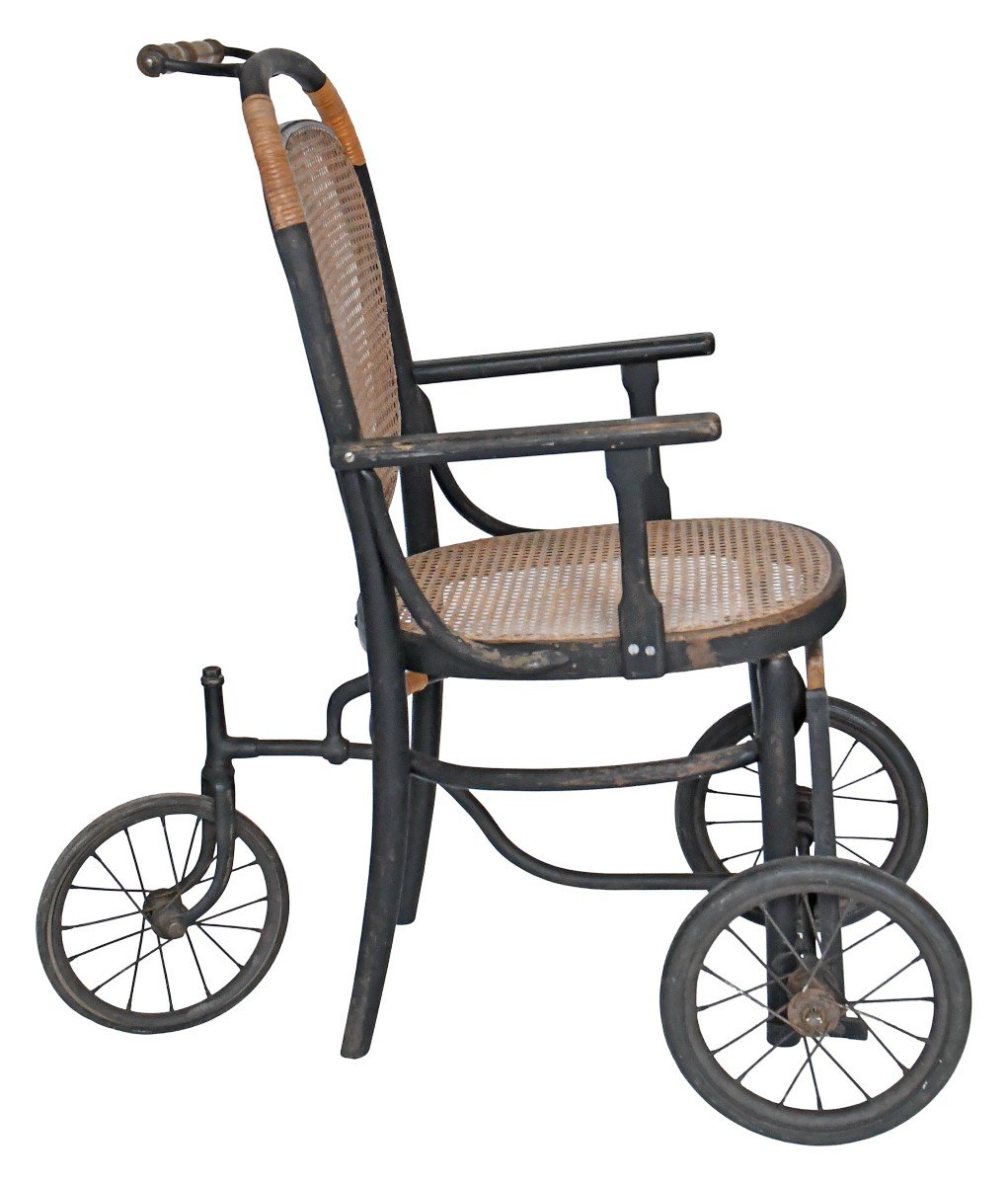 Turned Wood Cane Wheelchair From Maison Eugène Vincent-photo-3