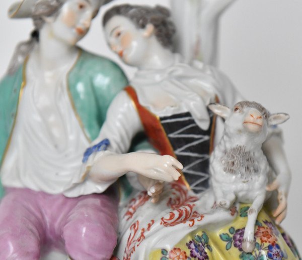 Meissen Porcelain Group Representing A Loving Couple Under A Tree, Model D19-photo-4