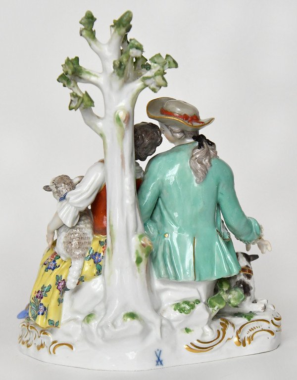 Meissen Porcelain Group Representing A Loving Couple Under A Tree, Model D19-photo-5