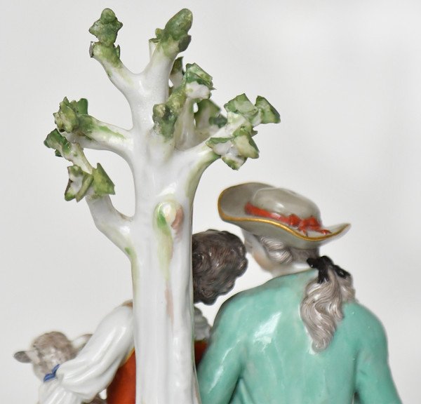 Meissen Porcelain Group Representing A Loving Couple Under A Tree, Model D19-photo-6