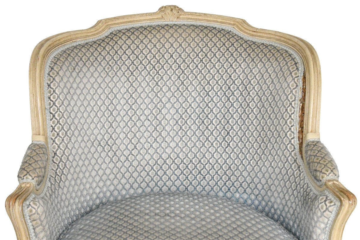 Paire de fauteuils bergères de style Louis XV-photo-1