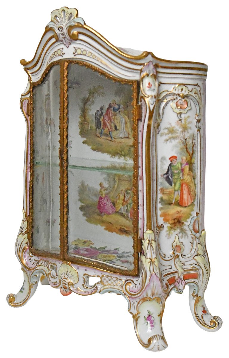 Miniature Rococo Style Porcelain Display Case From The Carl Thieme Manufactory In Potschappel-photo-3