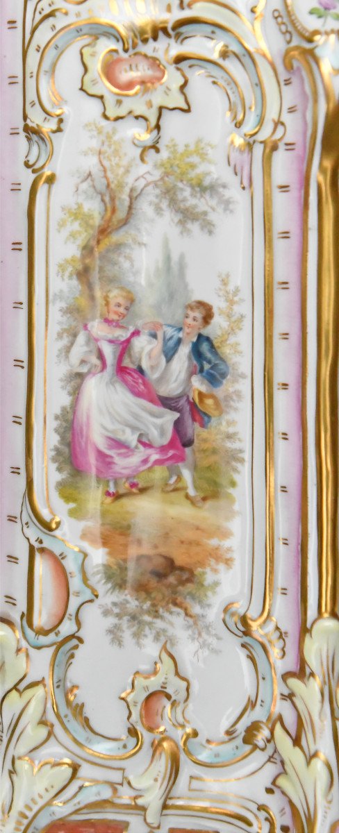 Miniature Rococo Style Porcelain Display Case From The Carl Thieme Manufactory In Potschappel-photo-5