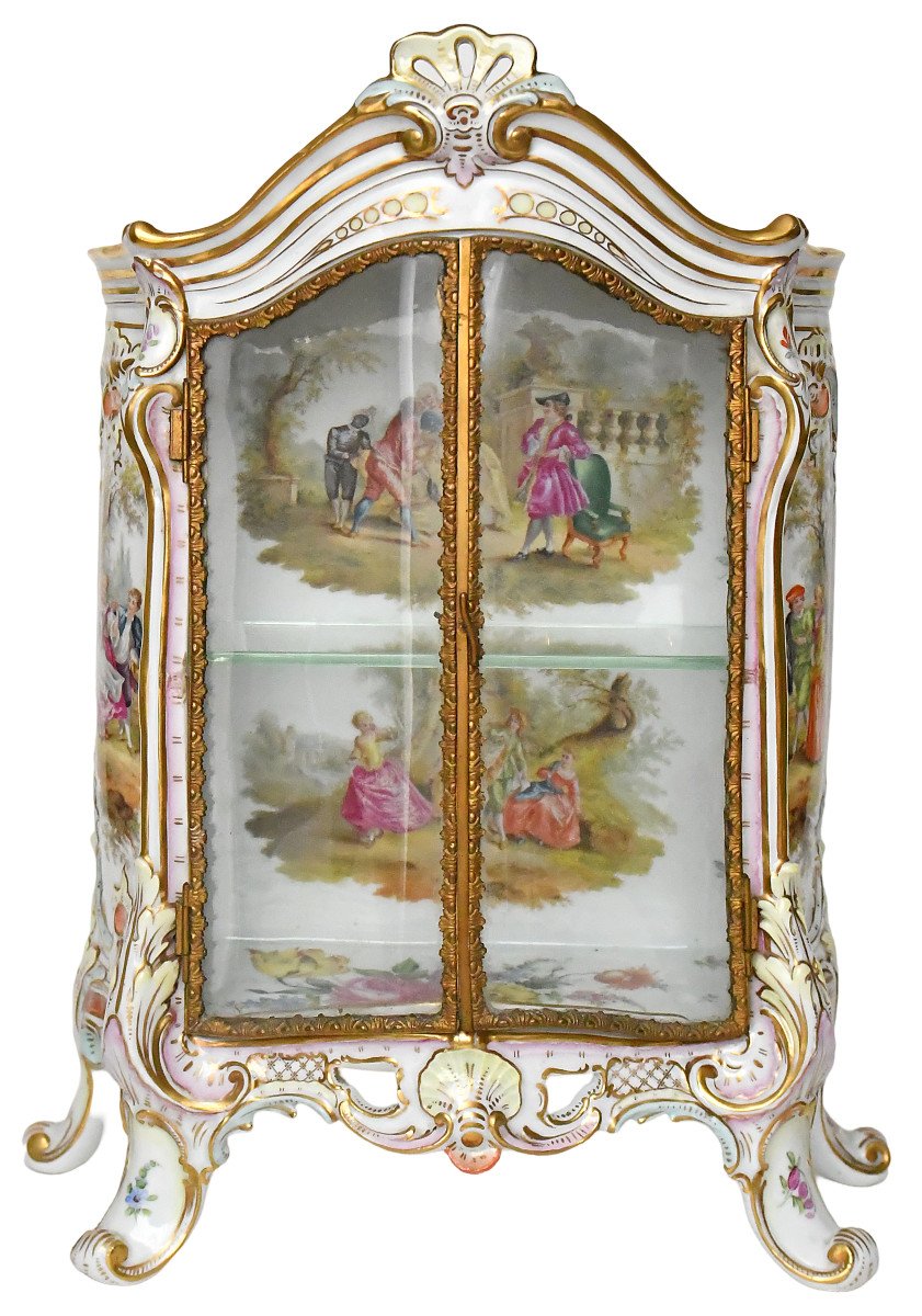 Miniature Rococo Style Porcelain Display Case From The Carl Thieme Manufactory In Potschappel