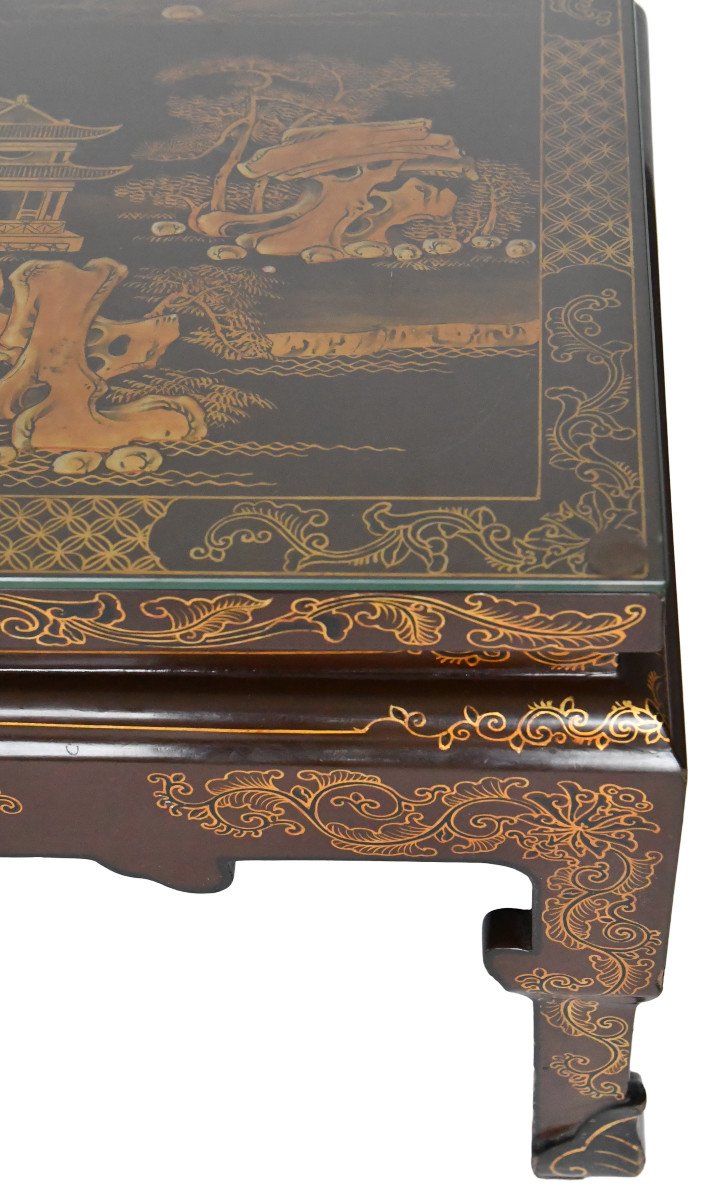 Painted And Lacquered Chinese Coffee Table Decorated With Scenes From Life-photo-4