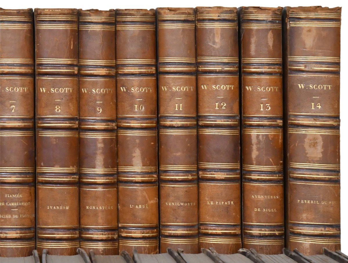 Collection livres de Walter Scott, Édition Furne et Charles Gosselin 1839, 30 volumes In-8-photo-3