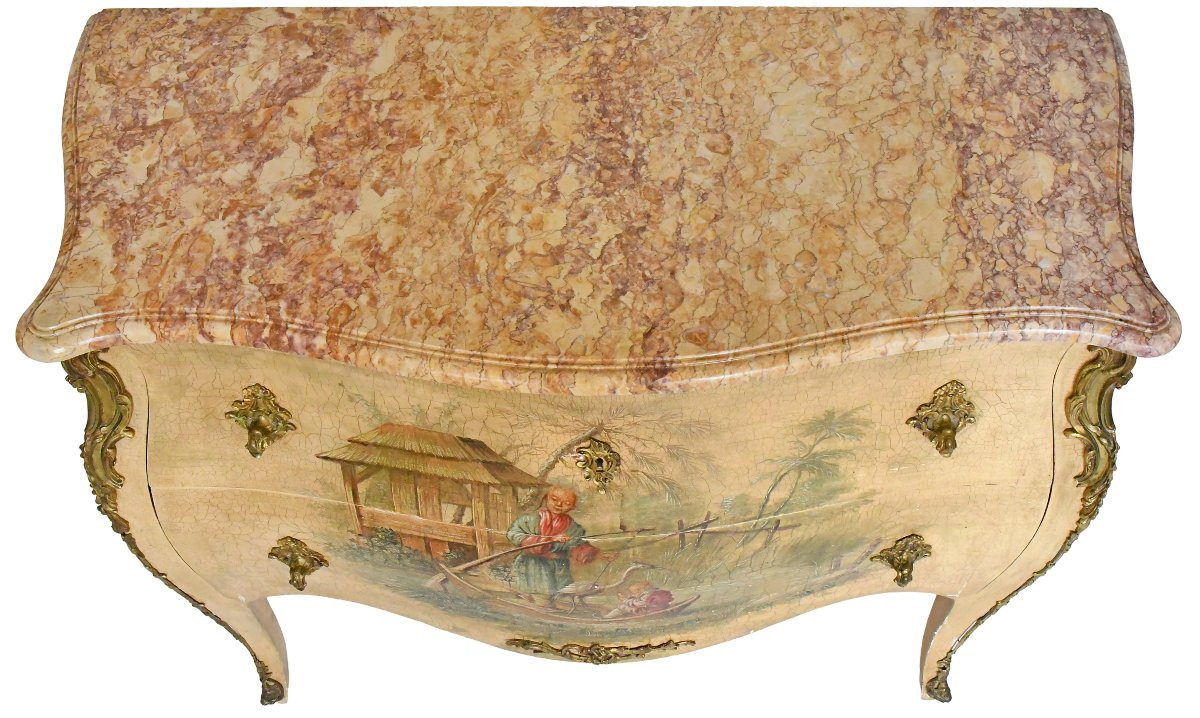 Commode de style Louis XV en bois laqué à décor polychrome au chinois sur fond beige-photo-4