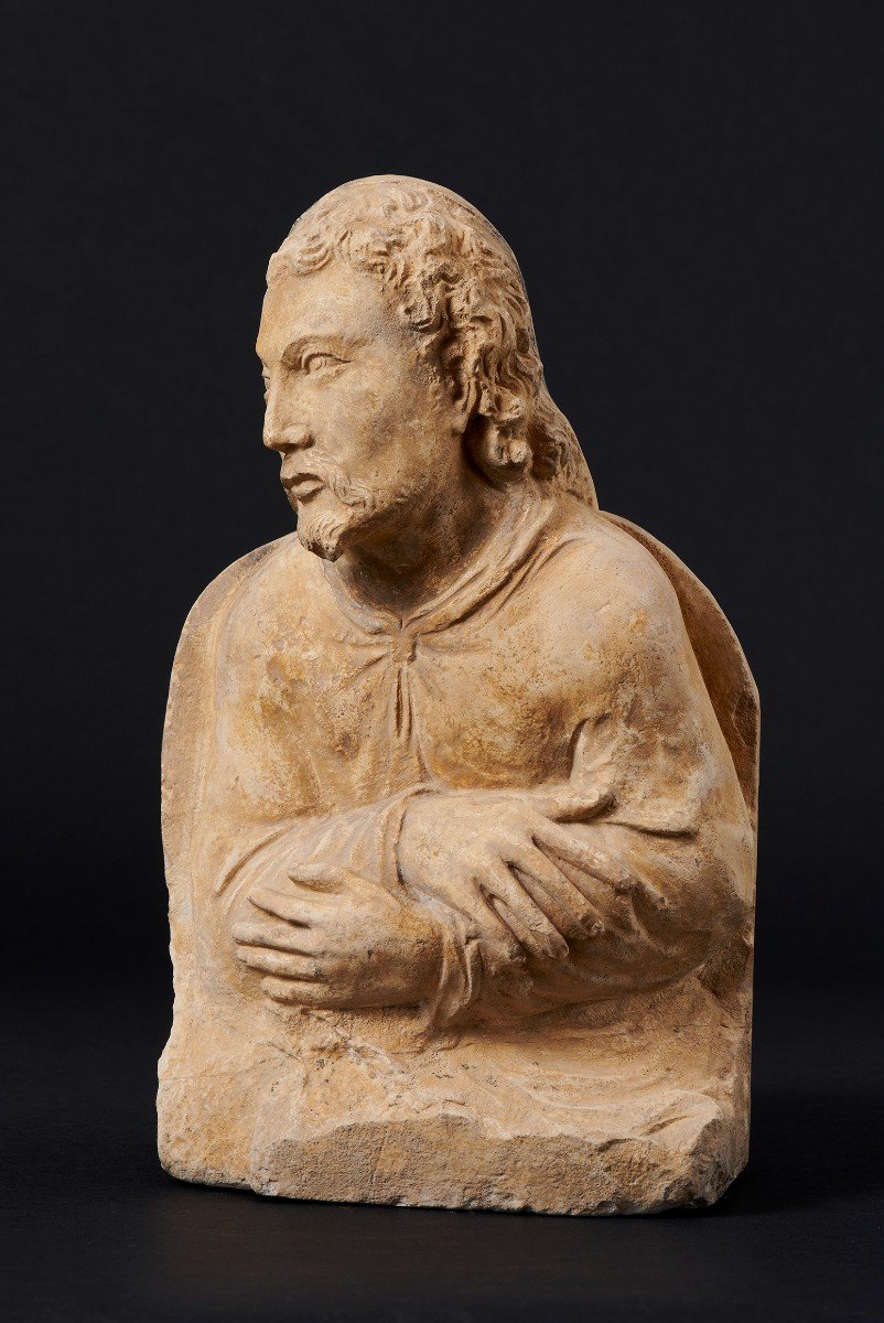 French Renaissance Limestone Male Bust-photo-2