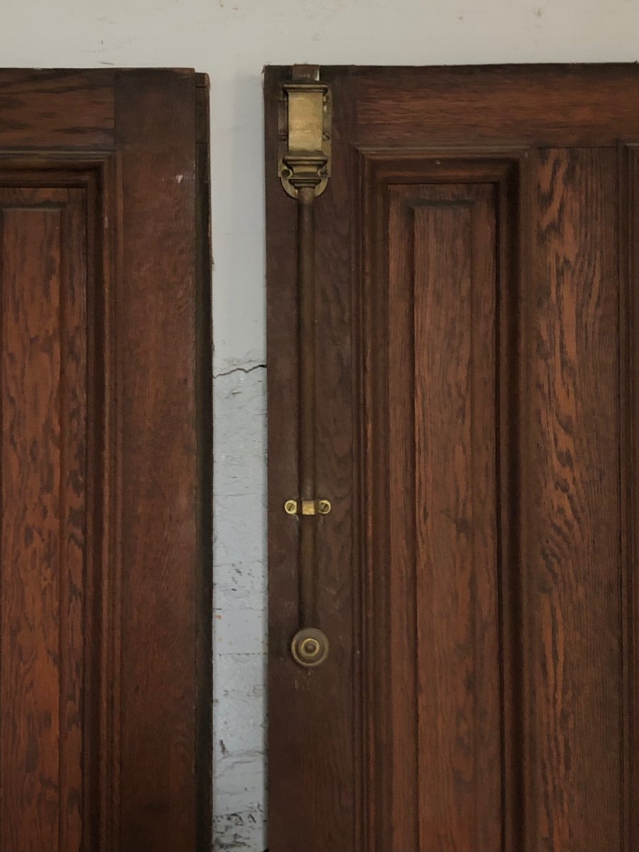 Double Doors And Oak Woodwork-photo-4