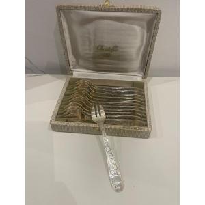 12 Christofle Dessert Forks 