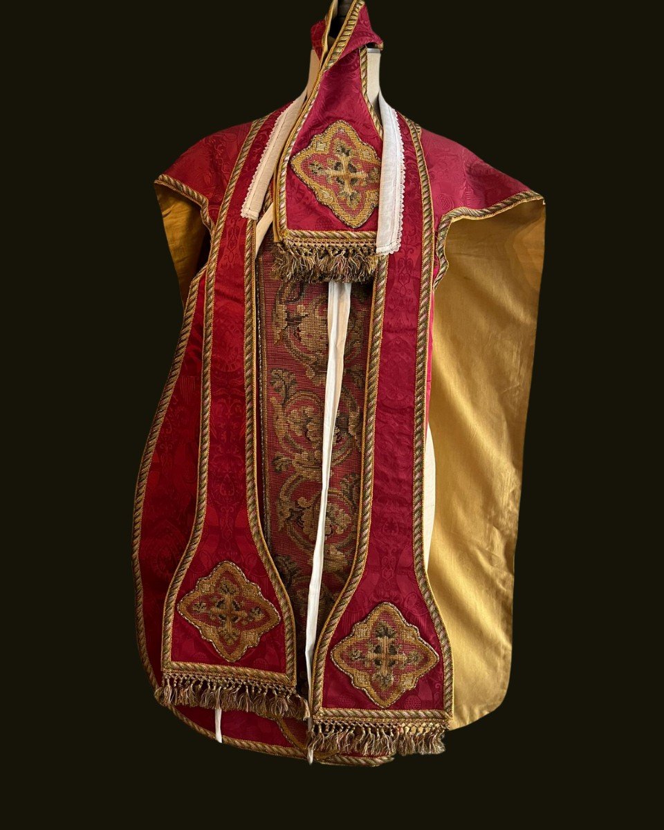 Red Chasuble-photo-2