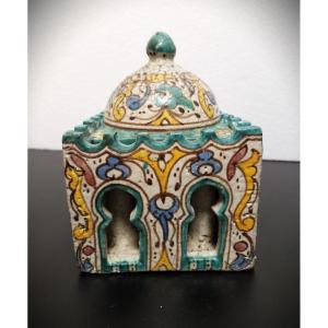 Late 19th Century Hand-painted, Ceramic Moroccan Khattat Calligraphy Inkwell