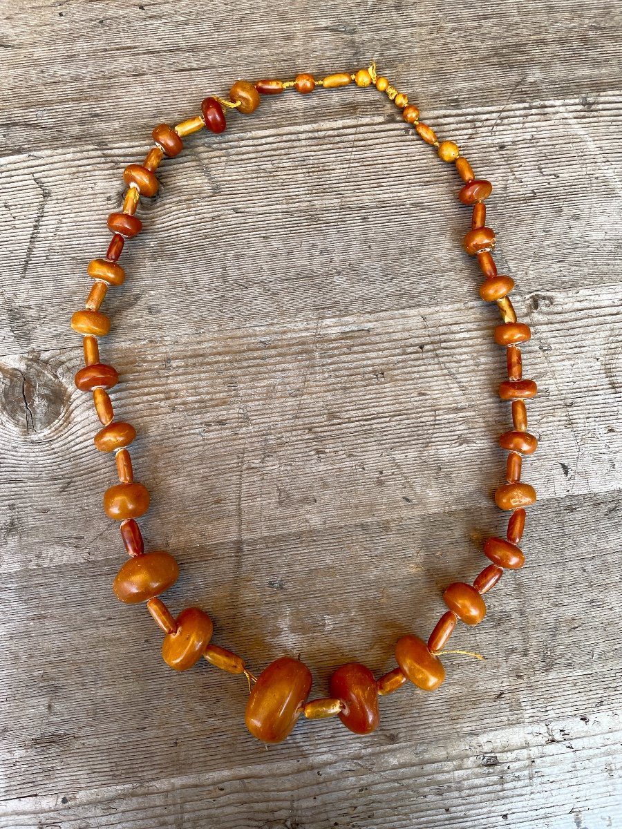 Important Berber Wedding Necklace In Amber, Pearl 4 Cm In Diameter.-photo-2