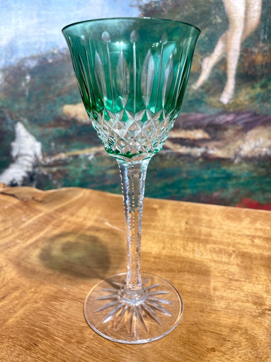 Suite De Six Verres à Vin En Cristal Coloré Taillé - Haut. : 20 Cm. -photo-3