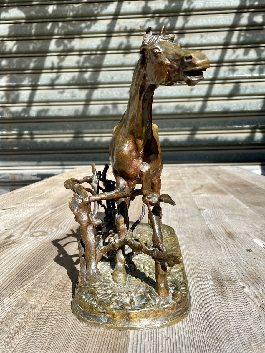 Pierre Jules Mène - Bronze Horse At The Barrier - Width: 36 Cm. -photo-4