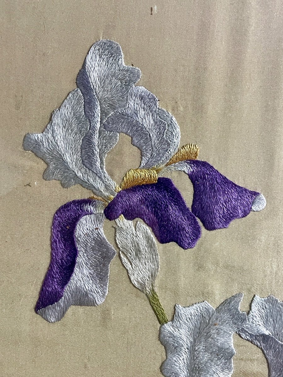 Needlework On Silk, Irises - Height: 111 Cm. -photo-4