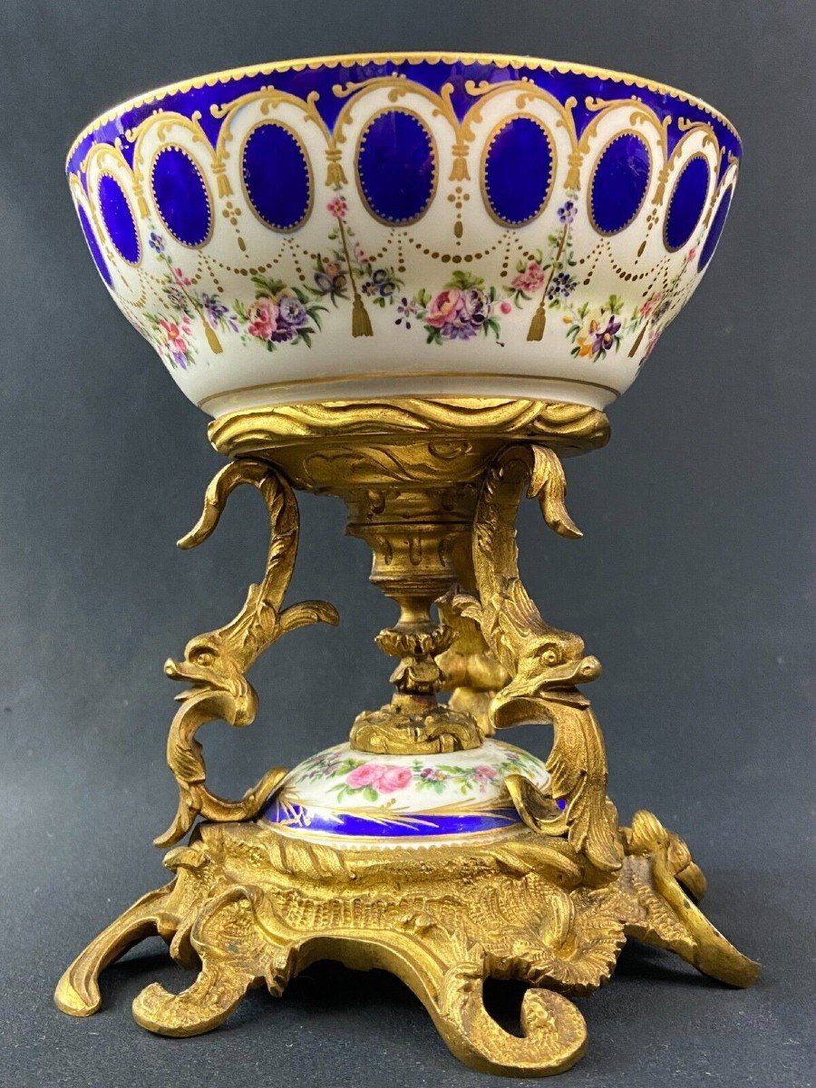 19th Century Porcelain Cup On Gilt Bronze Mount Signed Rocaille Style