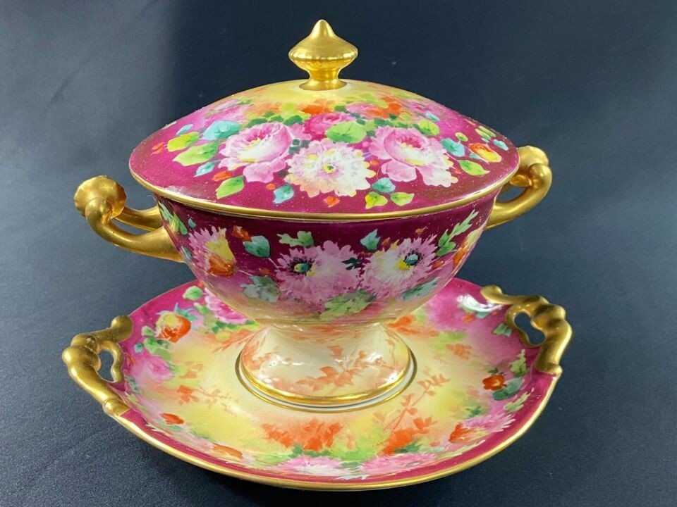 Tasse Trembleuse Confiturier Drageoir Porcelaine à Décor Floral Style Louis XV signé F. Poujol