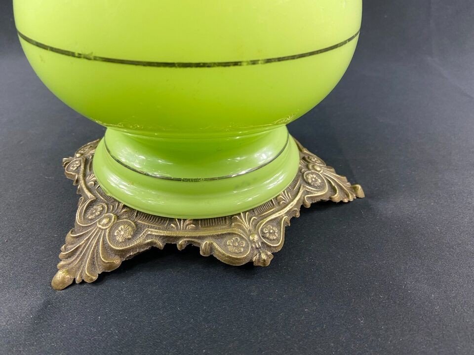 Large Oil Lamp In Green Opaline Decorated With Garlands Nineteenth Napoleon III-photo-4