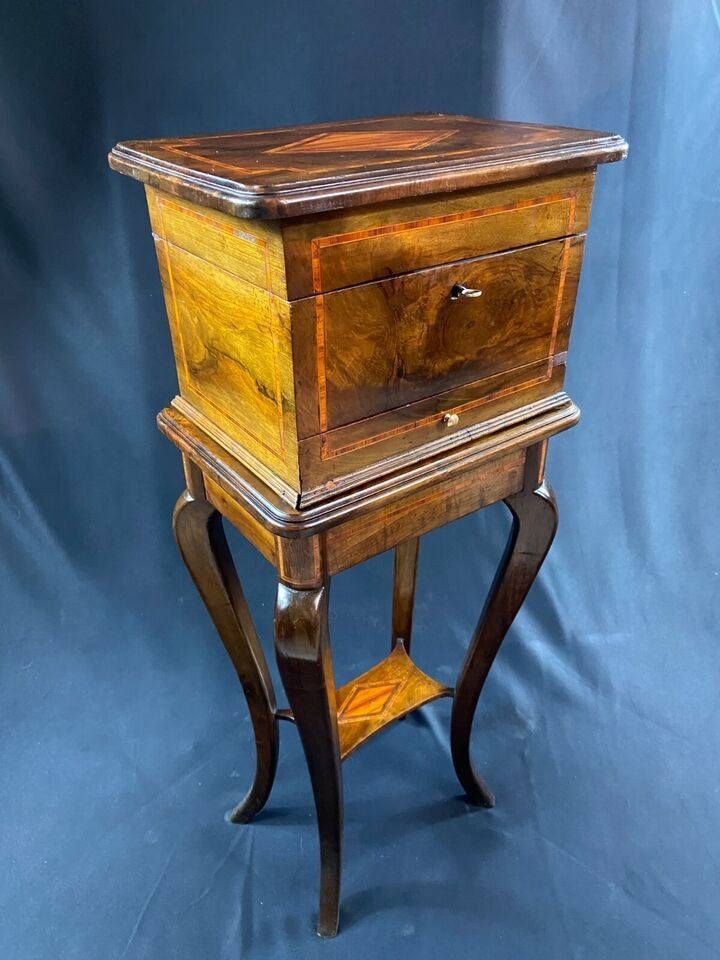 Worker Jewelry Cabinet In Walnut With Inlaid Decor Early 19th Century Restoration-photo-2