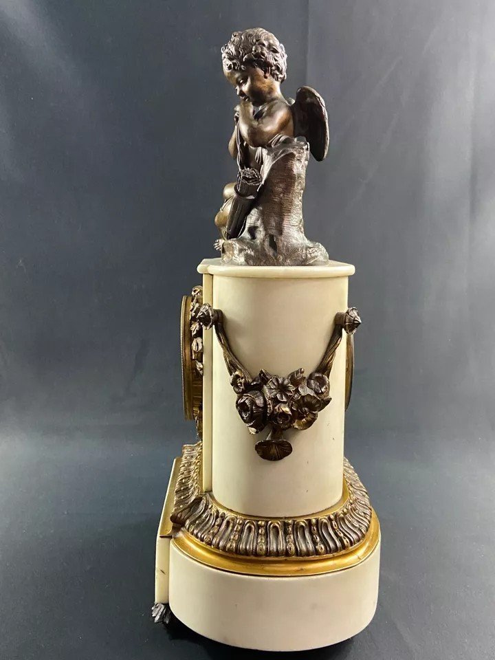 Mid-19th Century Carrara Marble Pendulum Topped With A Bronze Angel Cherub-photo-7