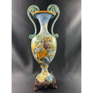 Très Imposant Vase XIXe Faïence Italienne Majolique Urbino Décor Grèce Antique