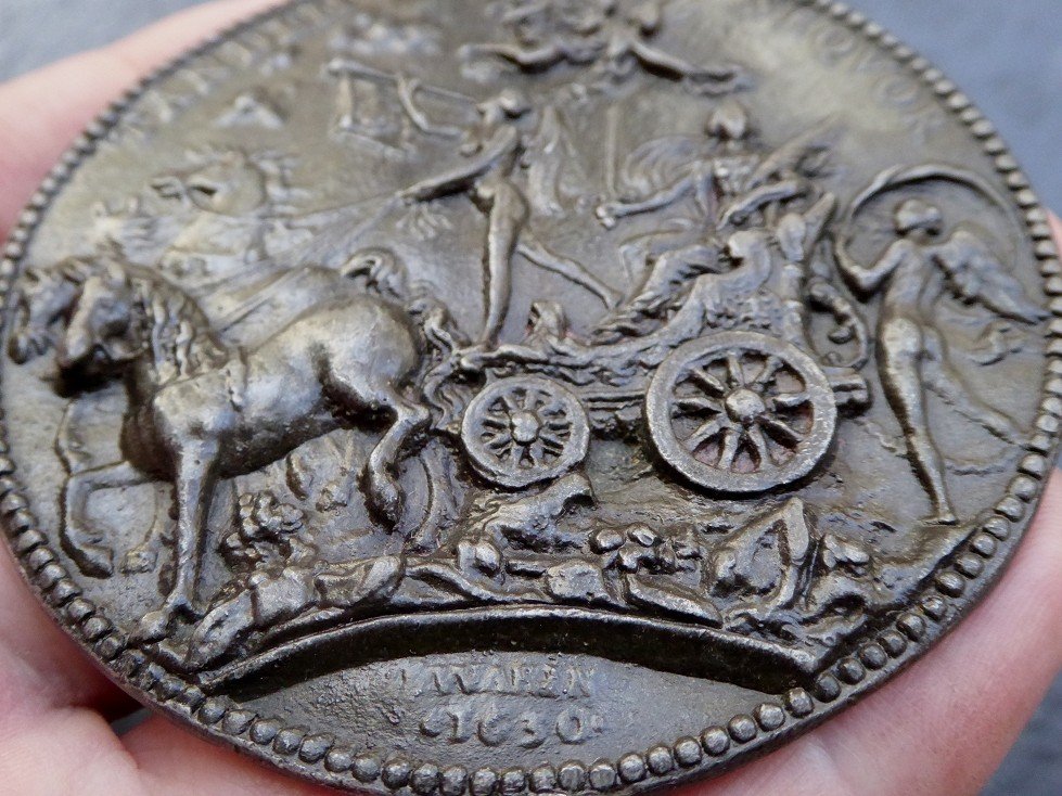 The Triumph Of France - Pewter Plaquette After Jean Warin 1630-photo-1