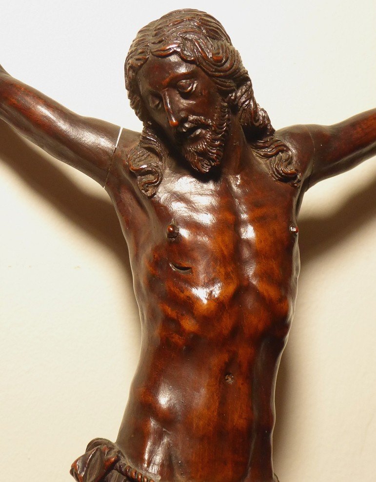 Christ En Buis Sculpté Du XVIIe Siècle-photo-3